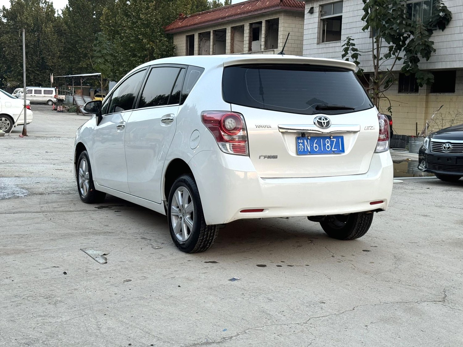 2014 Toyota E'Z - Main View