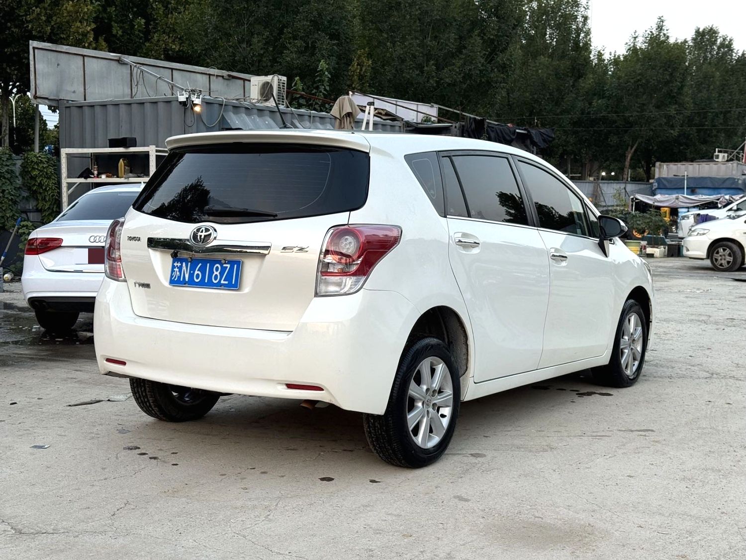 2014 Toyota E'Z - Main View