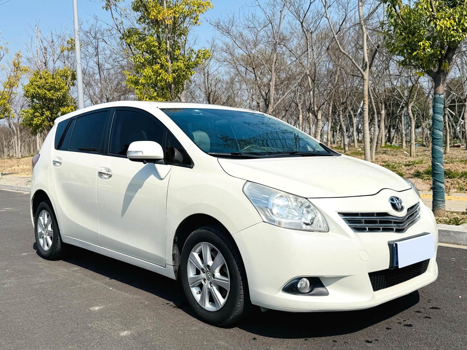 2016 Toyota E'Z - Main View
