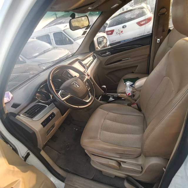 2016 Baojun 730 - Main View