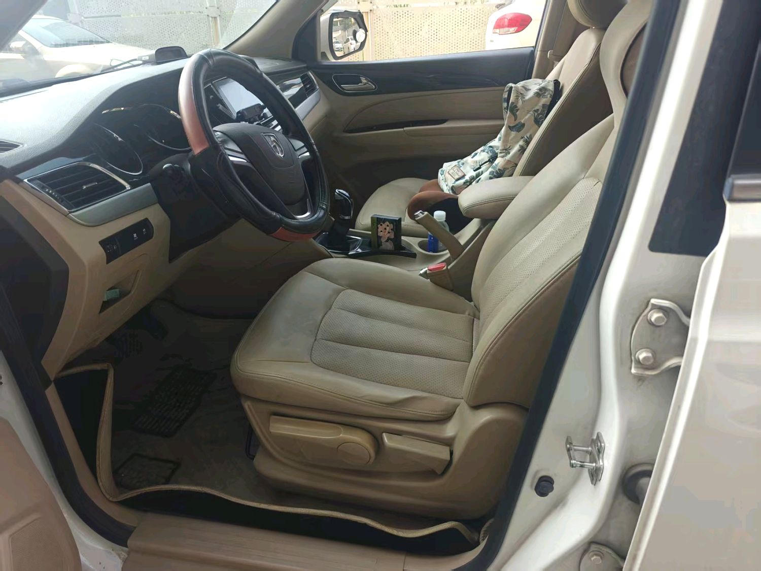 2016 Baojun 730 - Main View