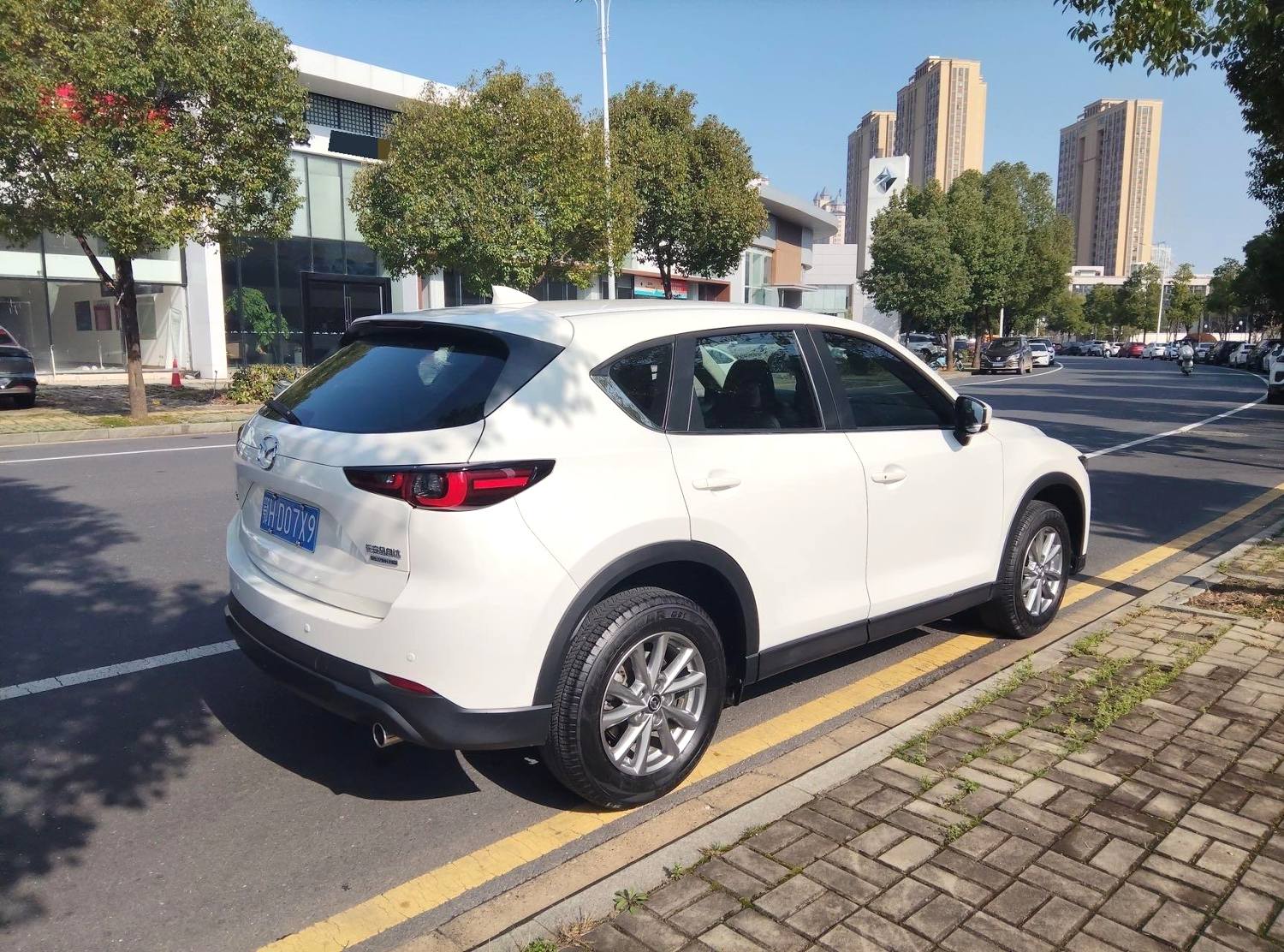 2022 Mazda CX-5 - Main View