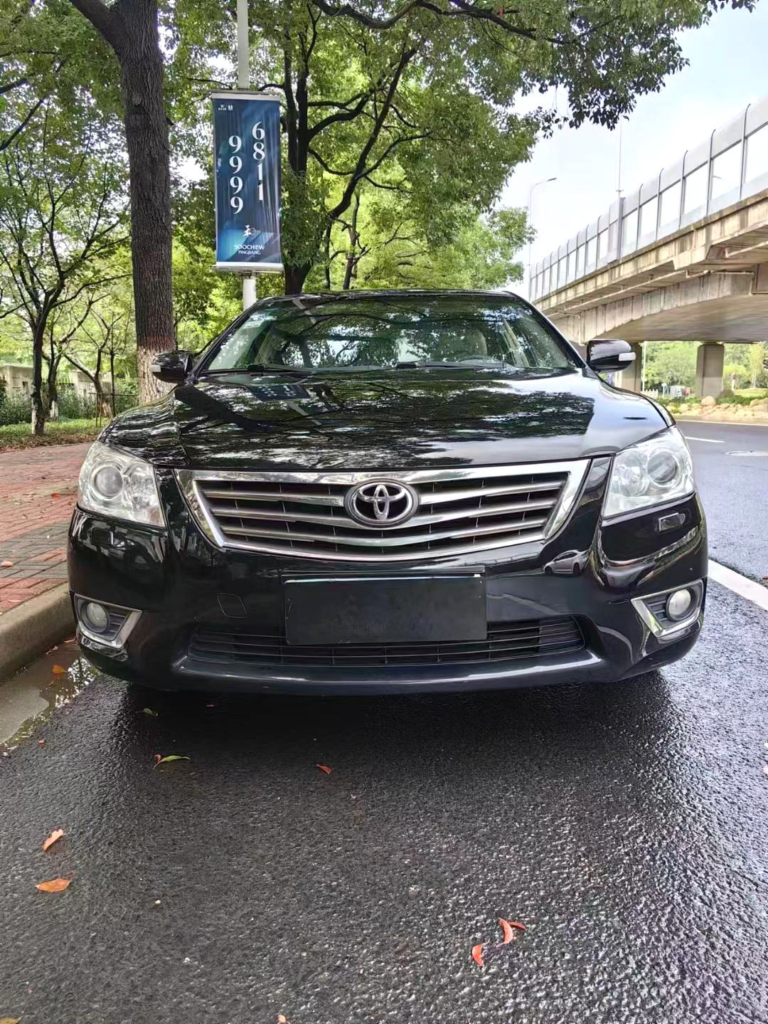 2011 Toyota Camry - Main View