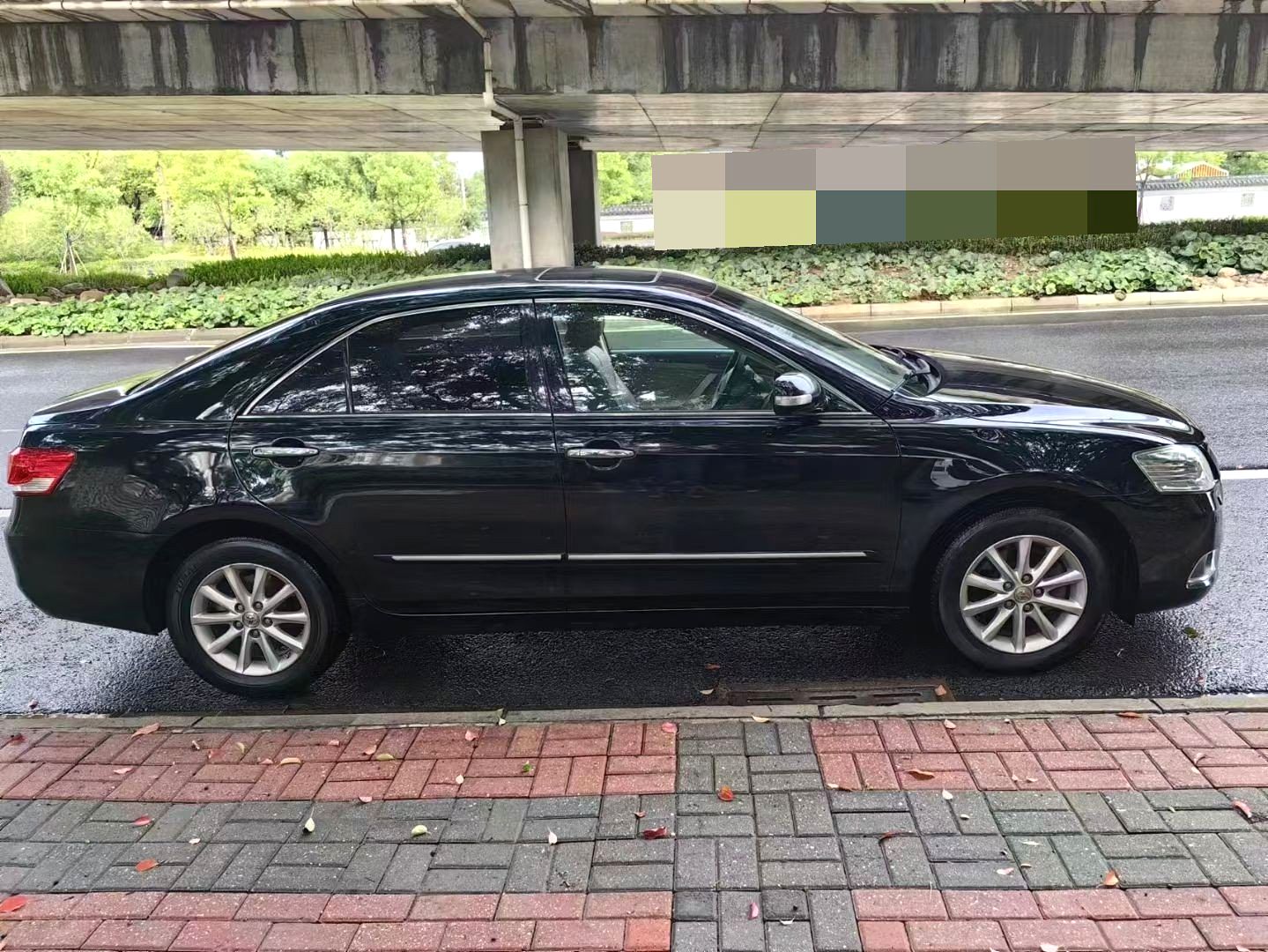 2011 Toyota Camry - Main View