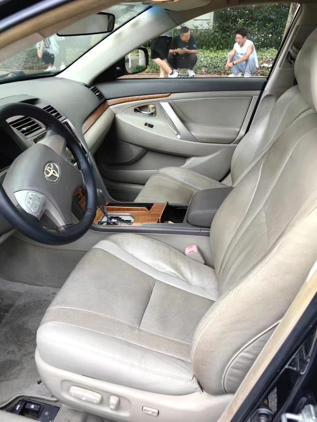 2011 Toyota Camry - Main View