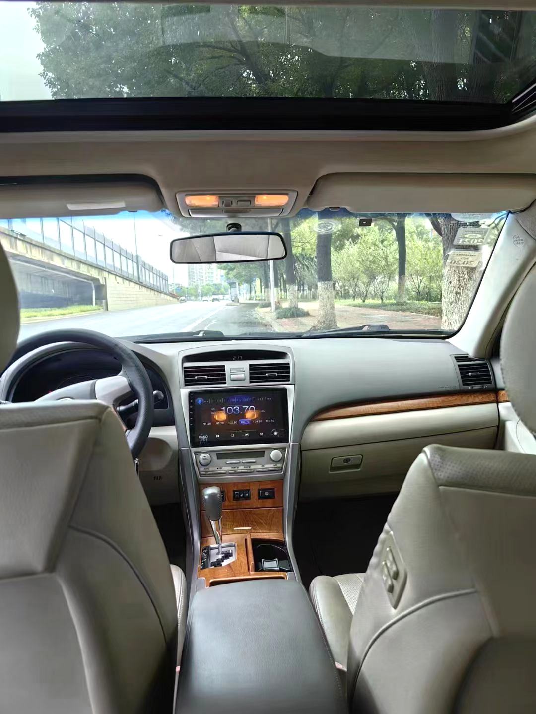 2011 Toyota Camry - Main View