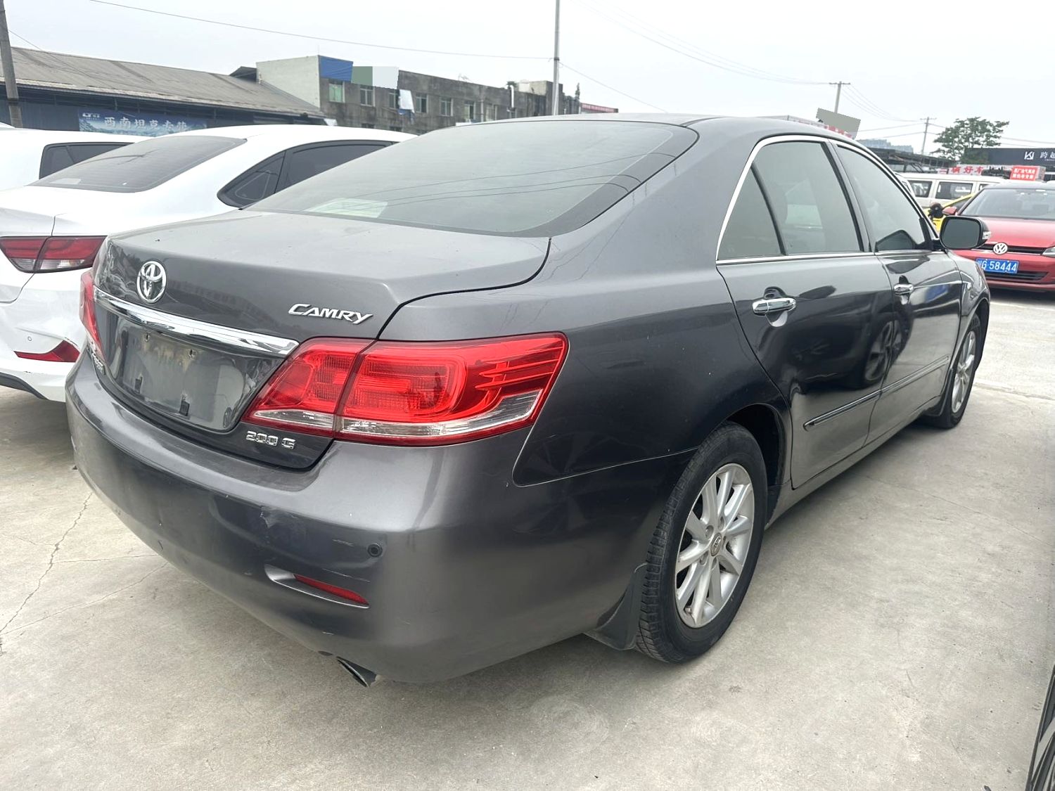 2011 Toyota Camry - Main View