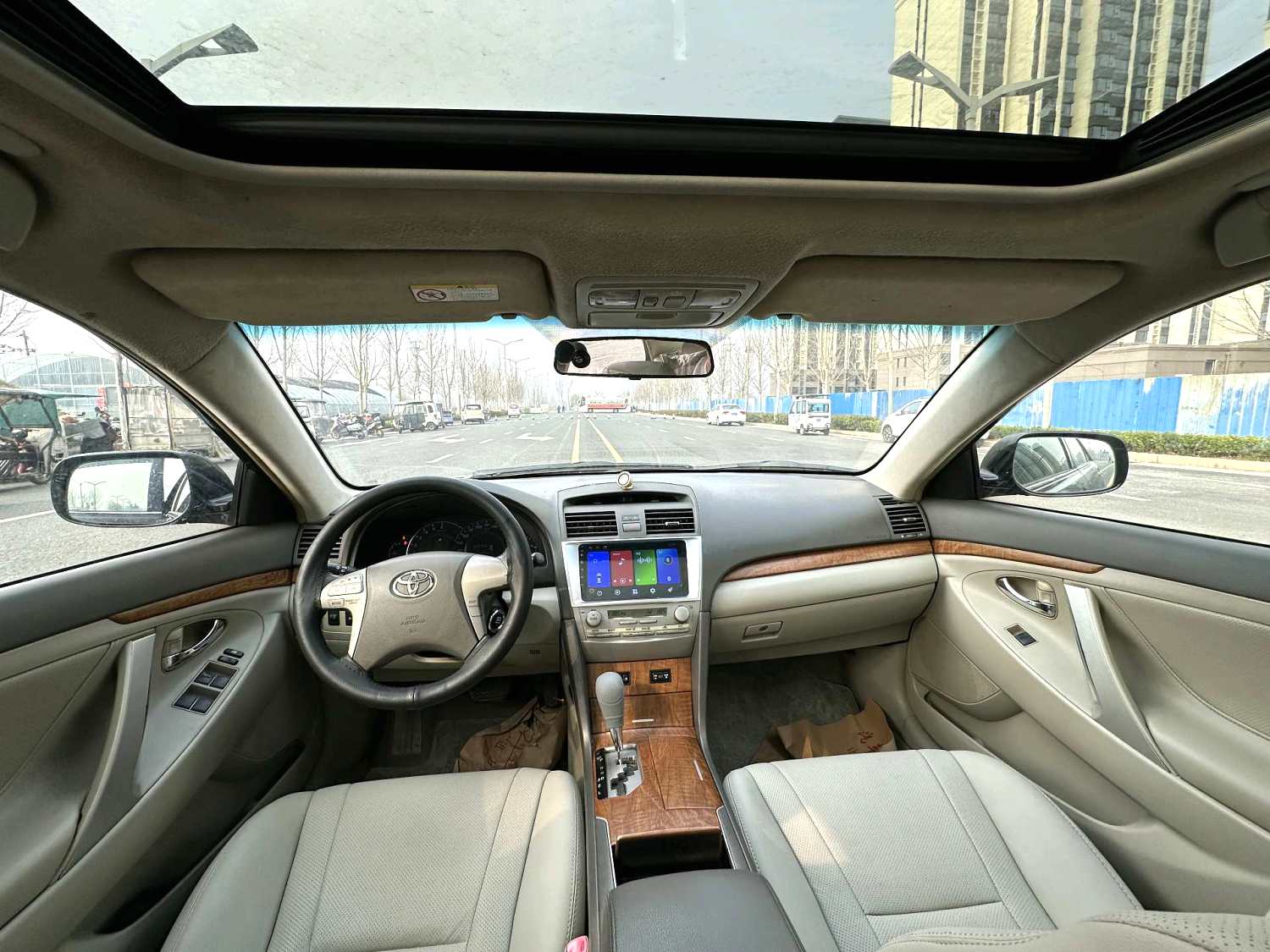 2011 Toyota Camry - Main View