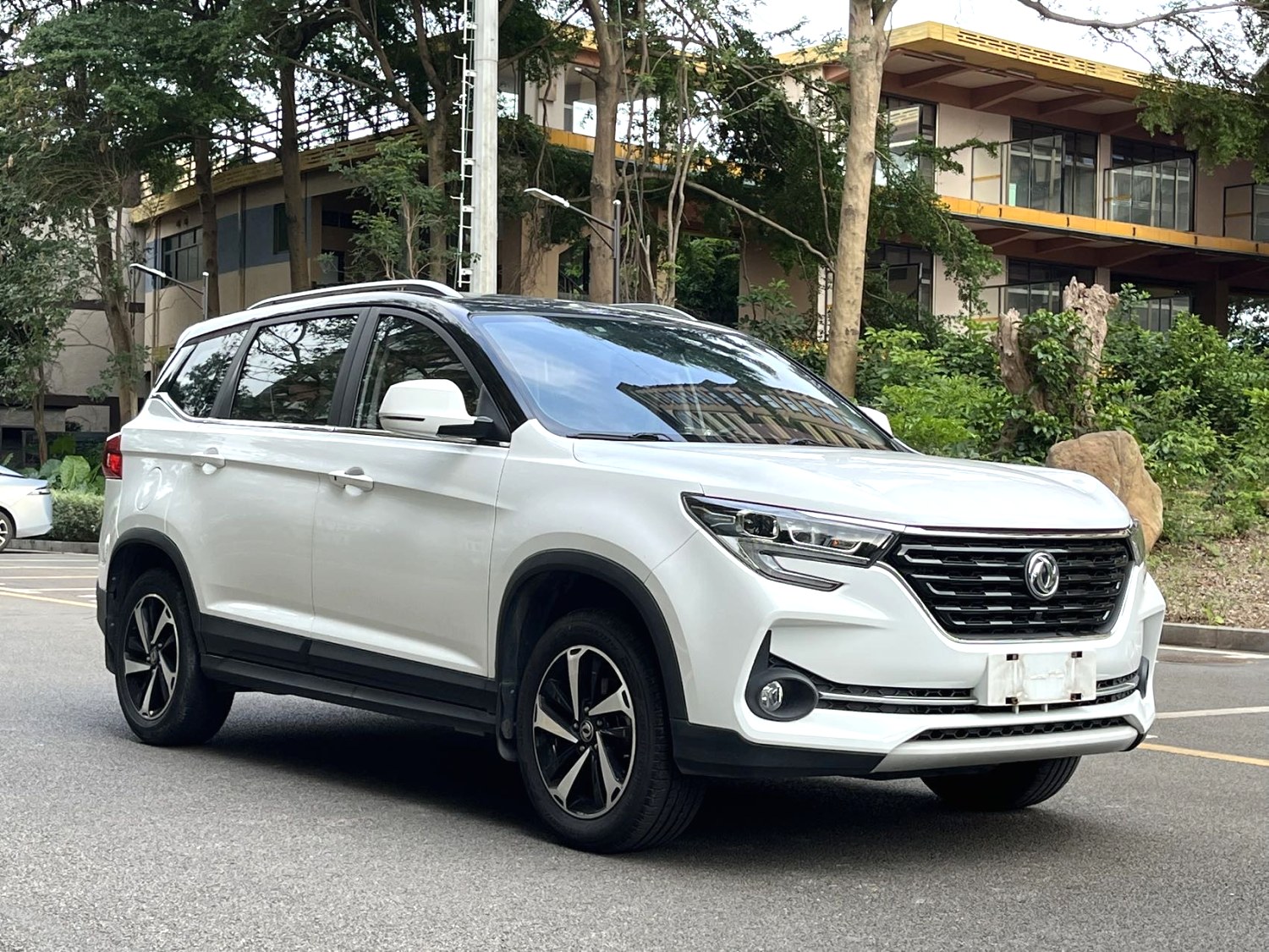 2021 Dongfeng Fengxing T5 - Main View