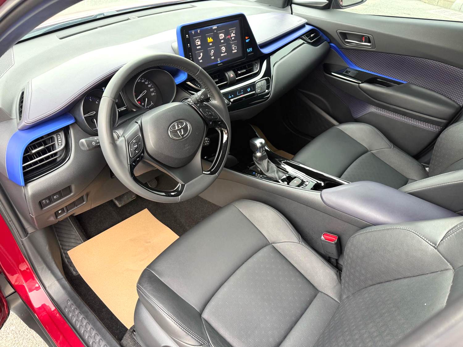 2018 Toyota IZOA - Main View