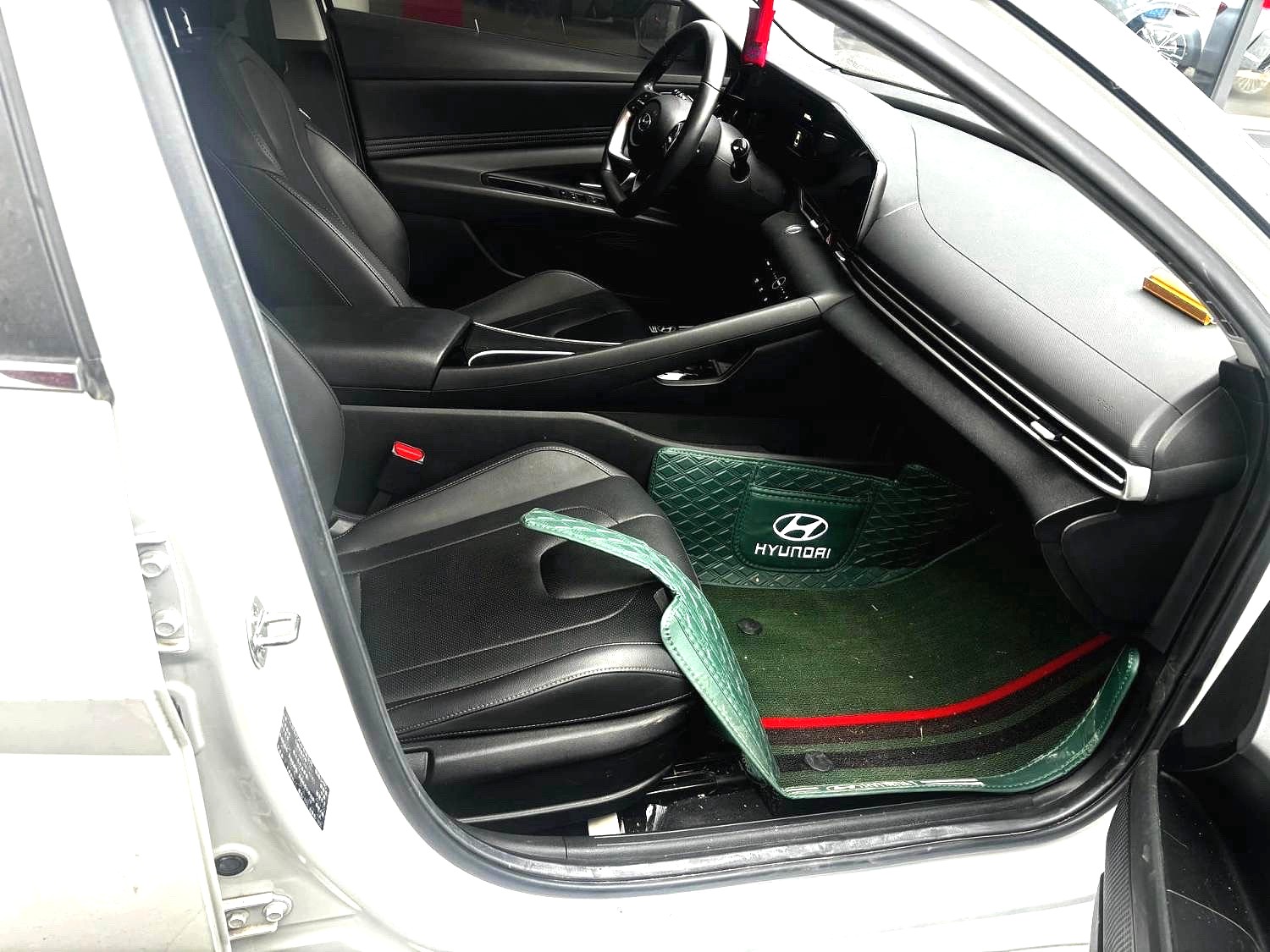 2021 Hyundai Elantra - Main View