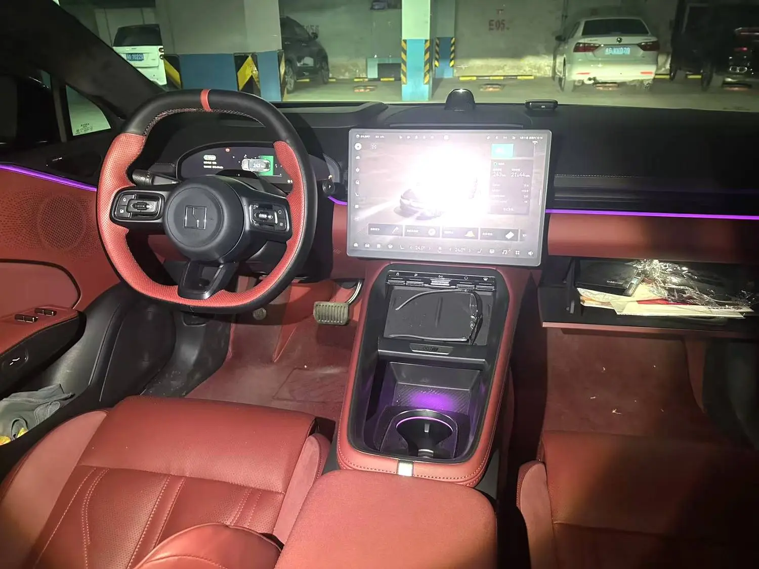2025 Zeekr 7X - Main View