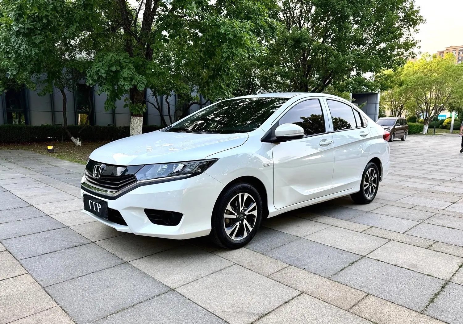 2017 Honda Greiz - Main View