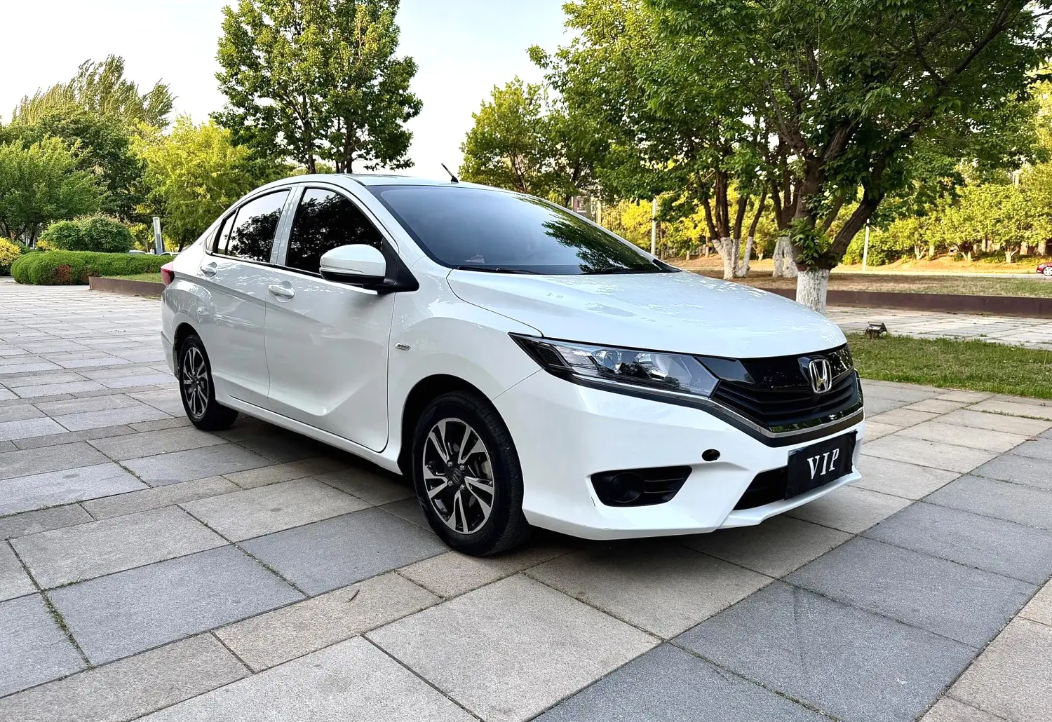 2017 Honda Greiz - Main View