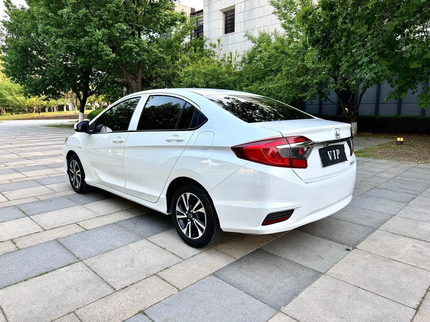2017 Honda Greiz - Main View