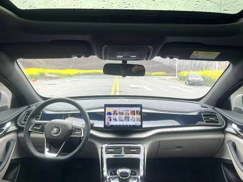 2022 BYD Qin Plus DM-i - Main View