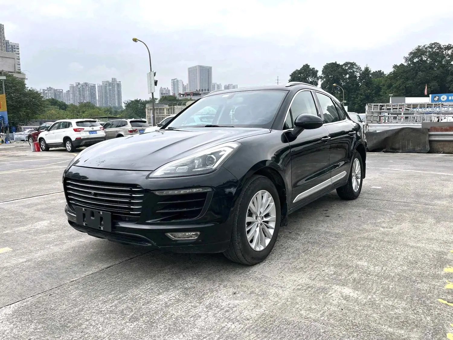 2017 Zotye SR9 - Main View