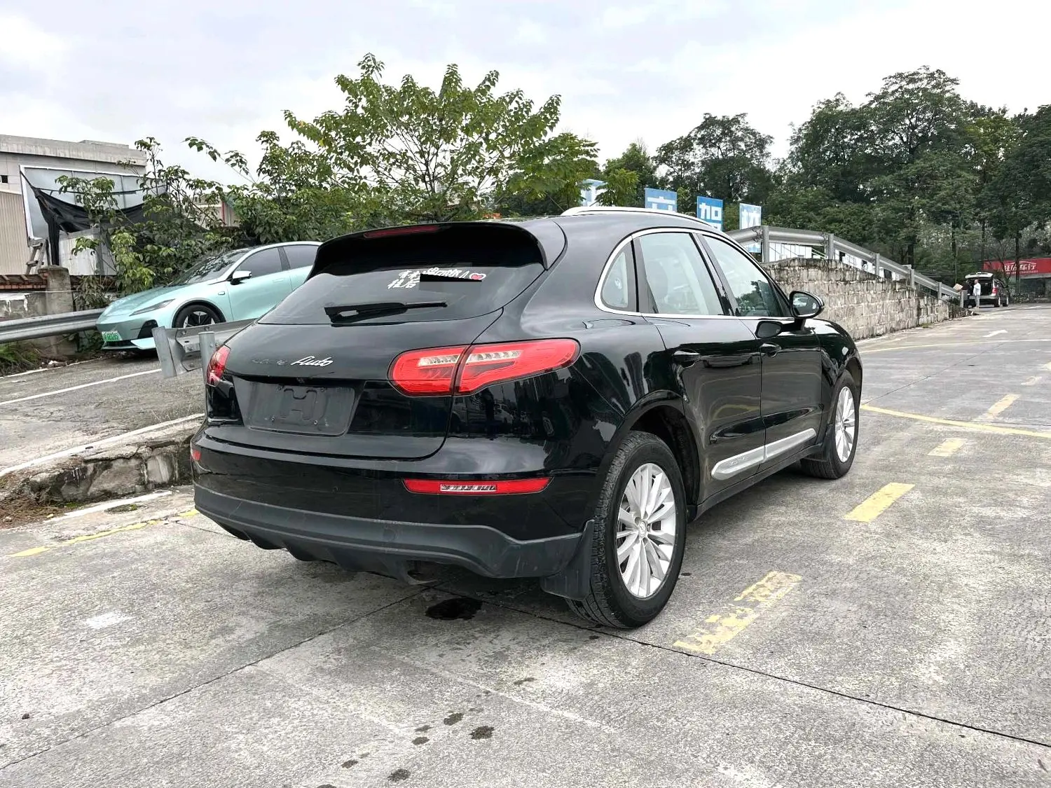 2017 Zotye SR9 - Main View