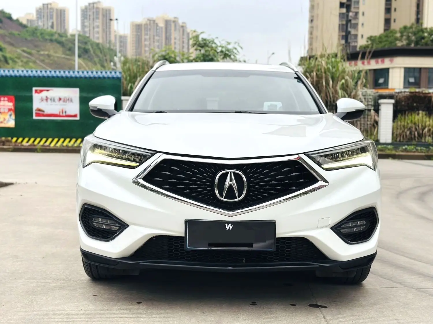 2018 Acura CDX - Main View