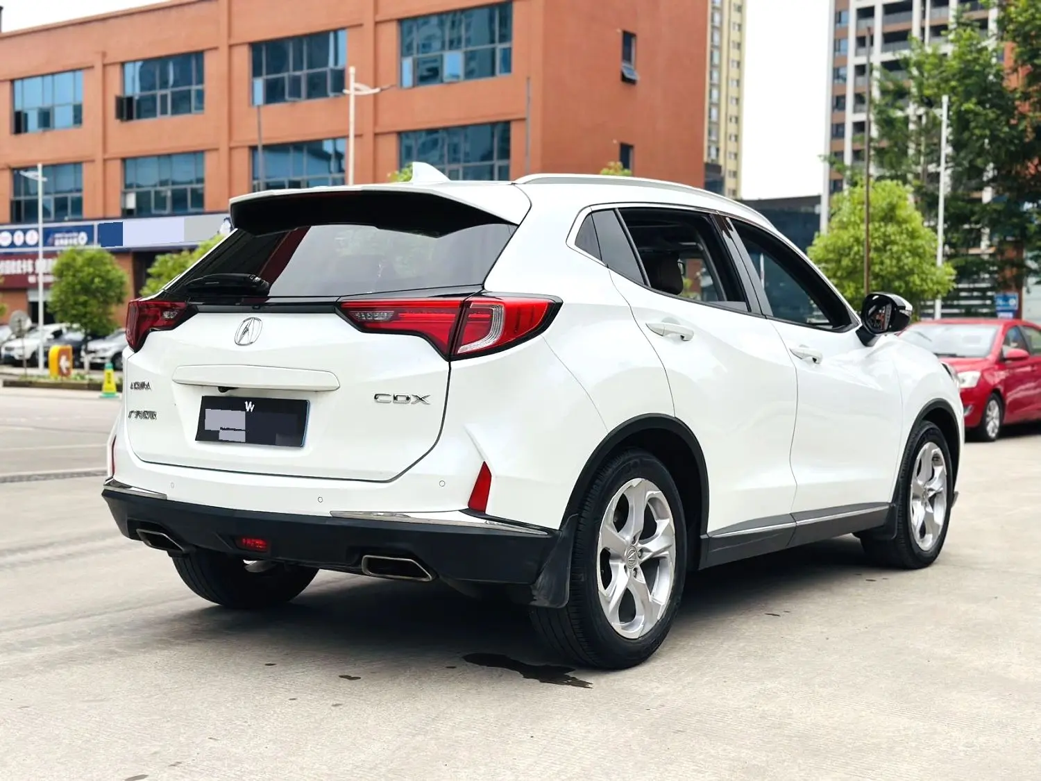 2018 Acura CDX - Main View