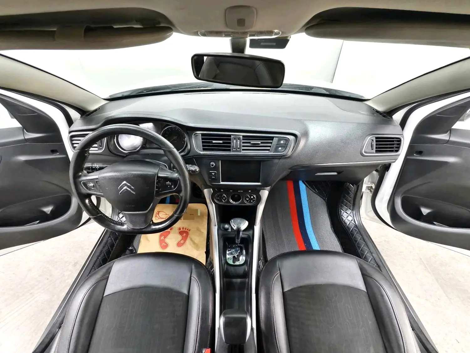 2016 Citroën C3-XR - Main View