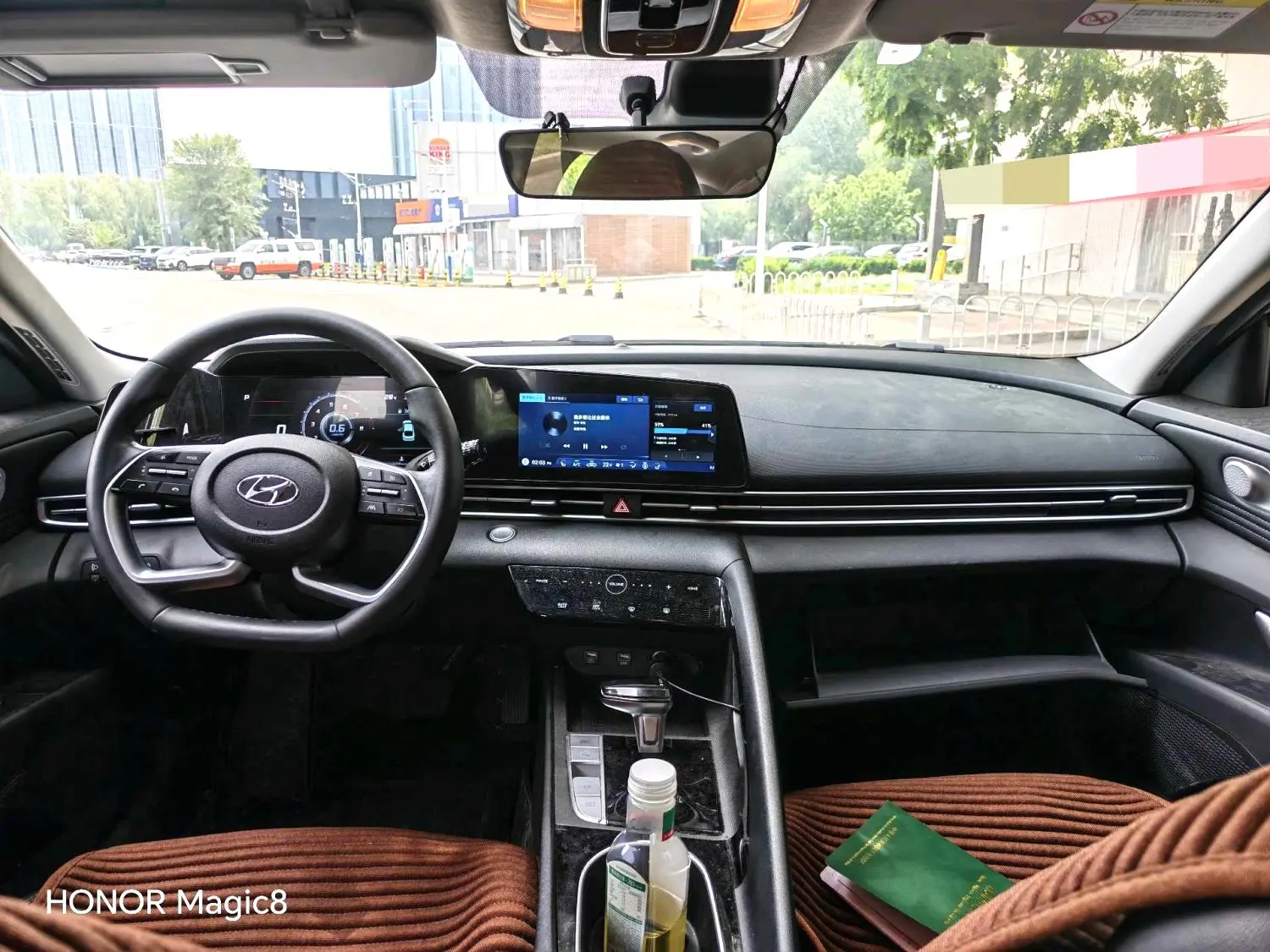 2022 Hyundai Elantra - Main View