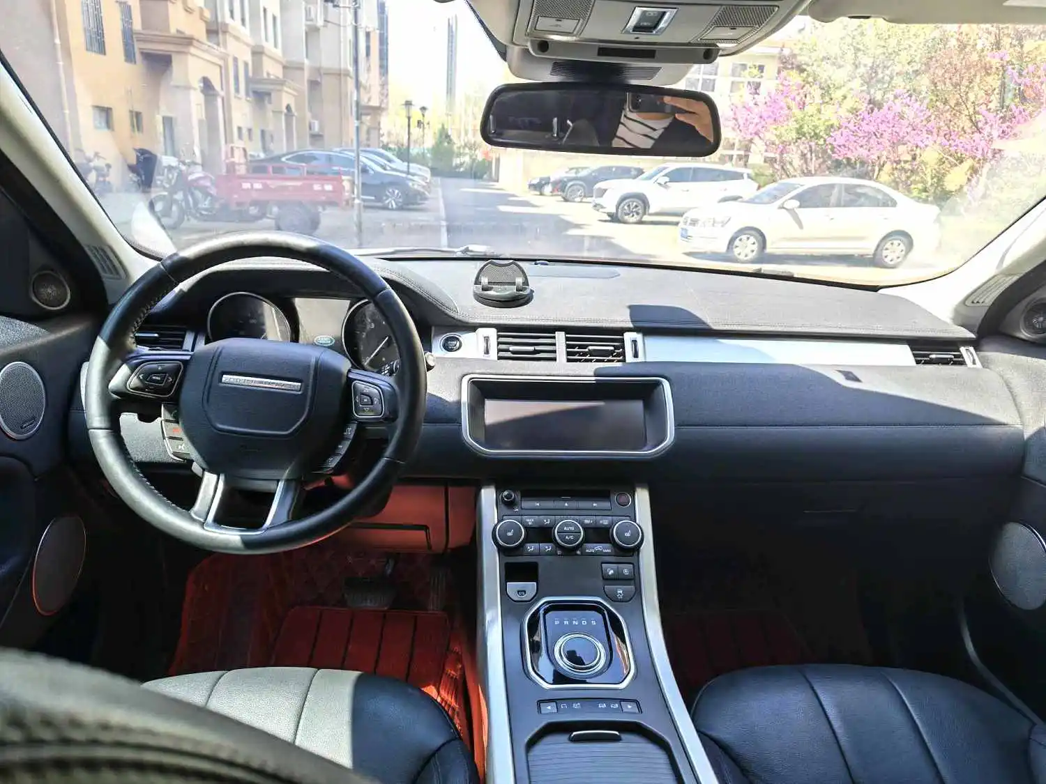 2018 Range Rover Evoque - Main View
