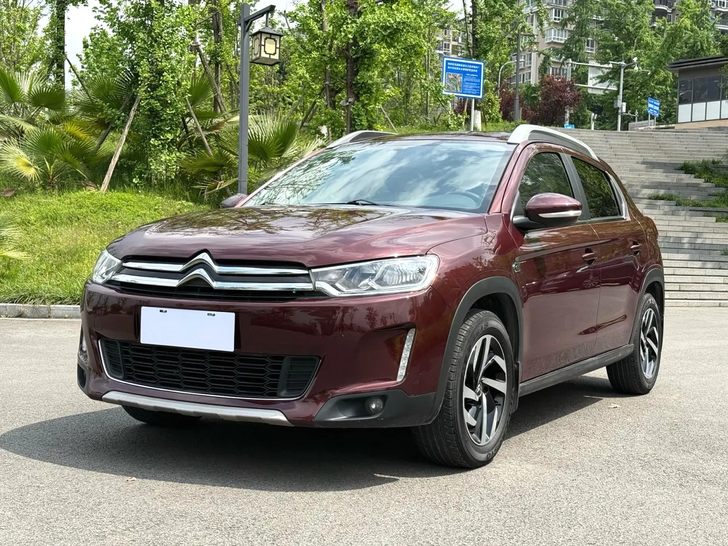 2015 Citroën C3-XR - Main View