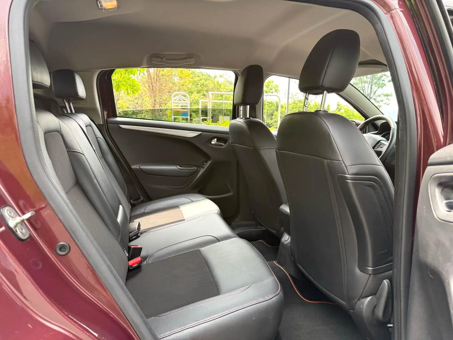 2015 Citroën C3-XR - Main View