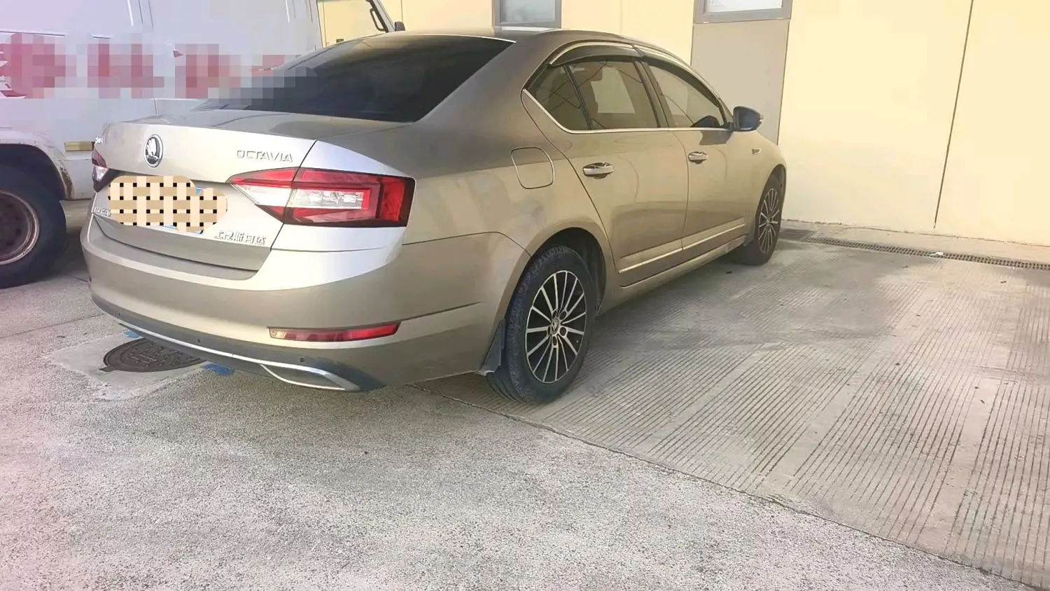 2018 Skoda Octavia - Main View