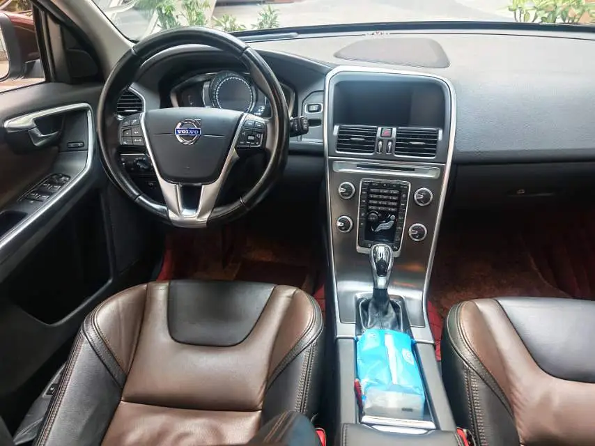 2014 Volvo XC60 - Main View