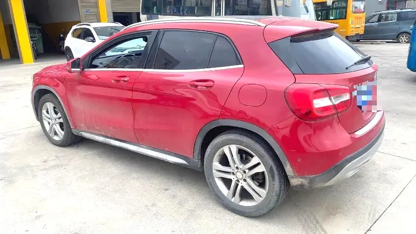 2016 Benz GLA 200 - Main View