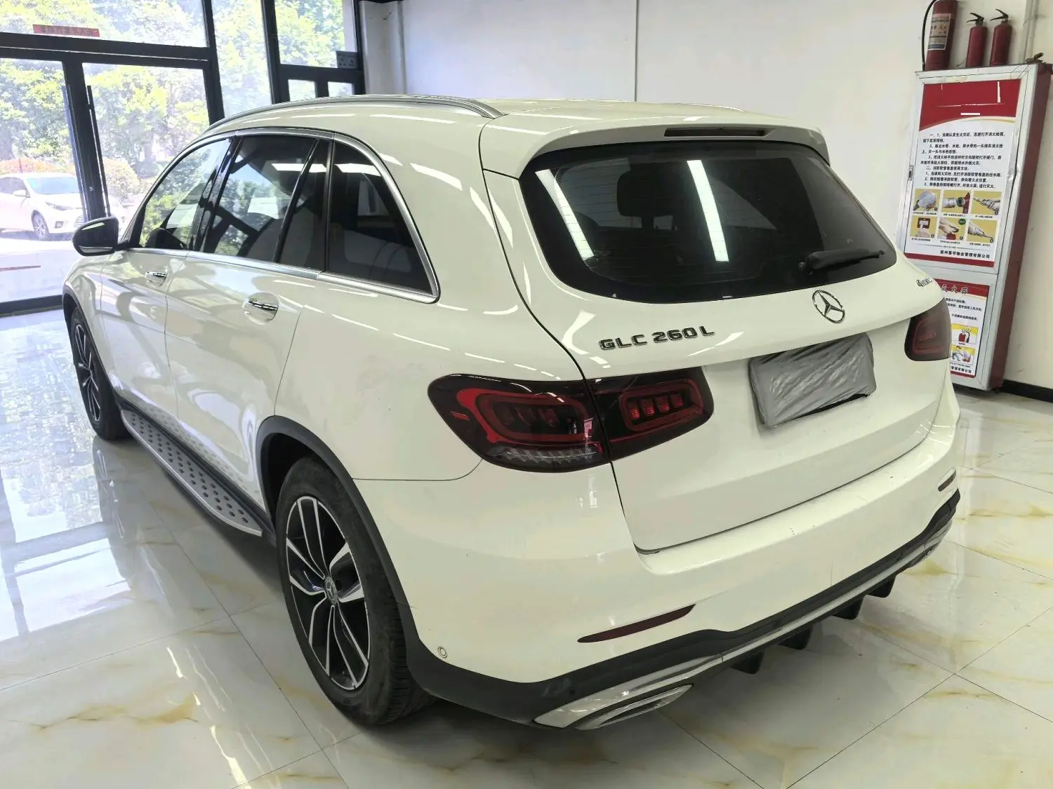 2020 Benz GLC 260L - Main View