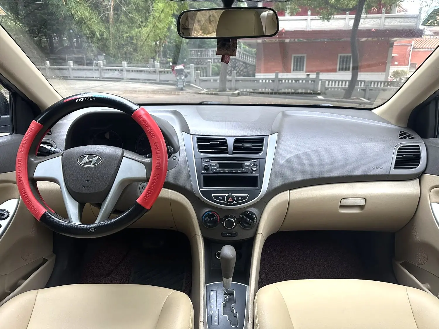 2010 Hyundai Verna - Main View