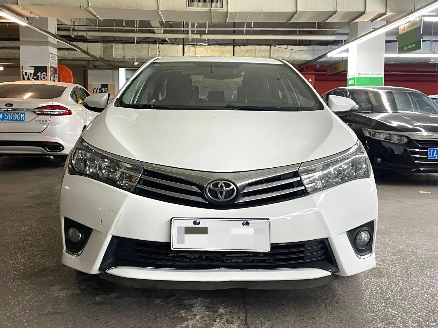 2016 Toyota Corolla - Main View