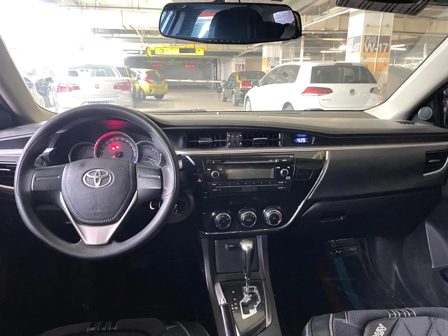 2016 Toyota Corolla - Main View