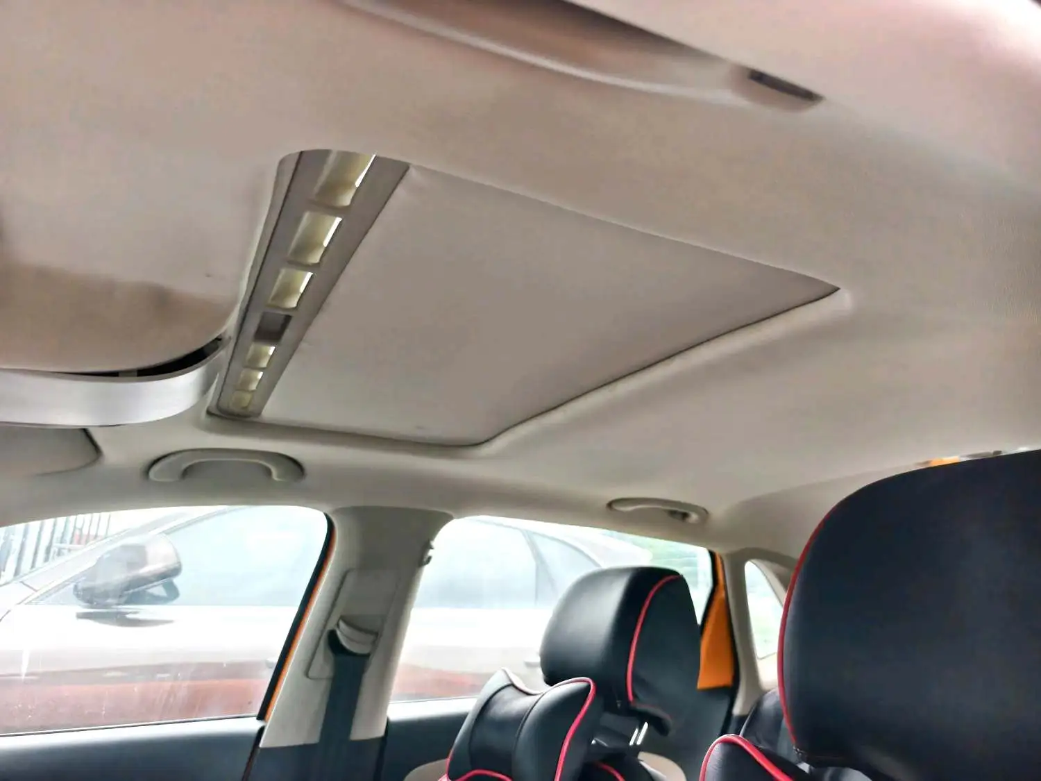 2012 VW Polo - Main View