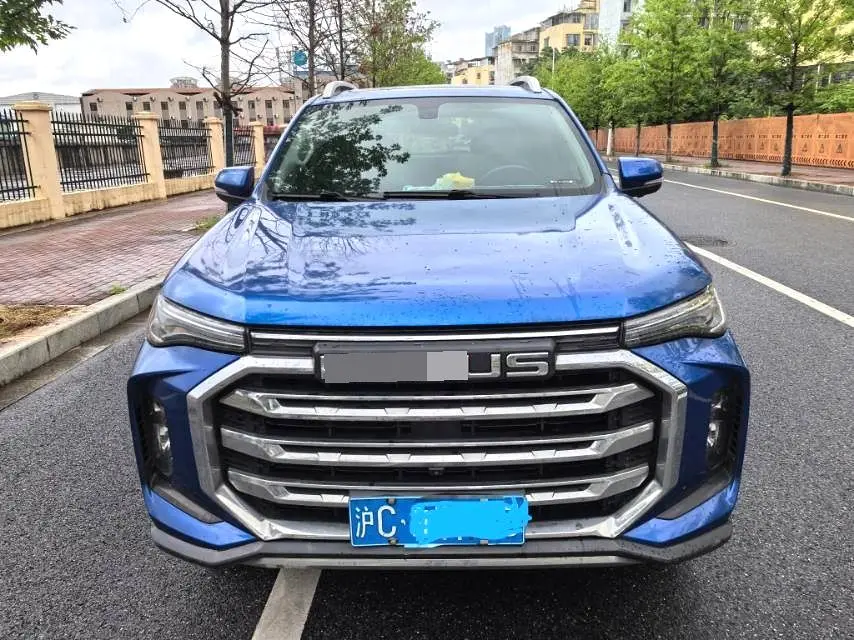 2021 Maxus T90 - Main View