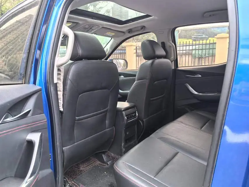 2021 Maxus T90 - Main View