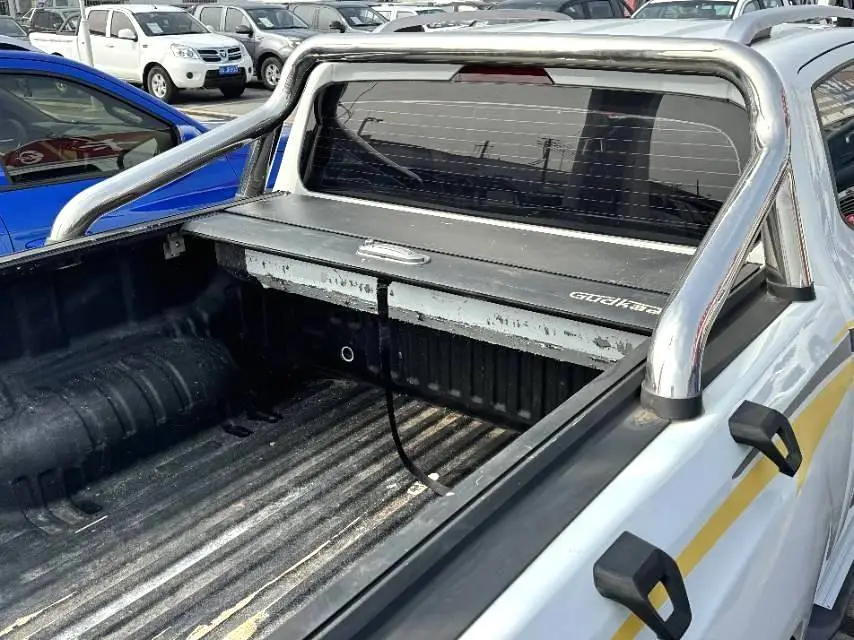 2021 Maxus T90 - Main View