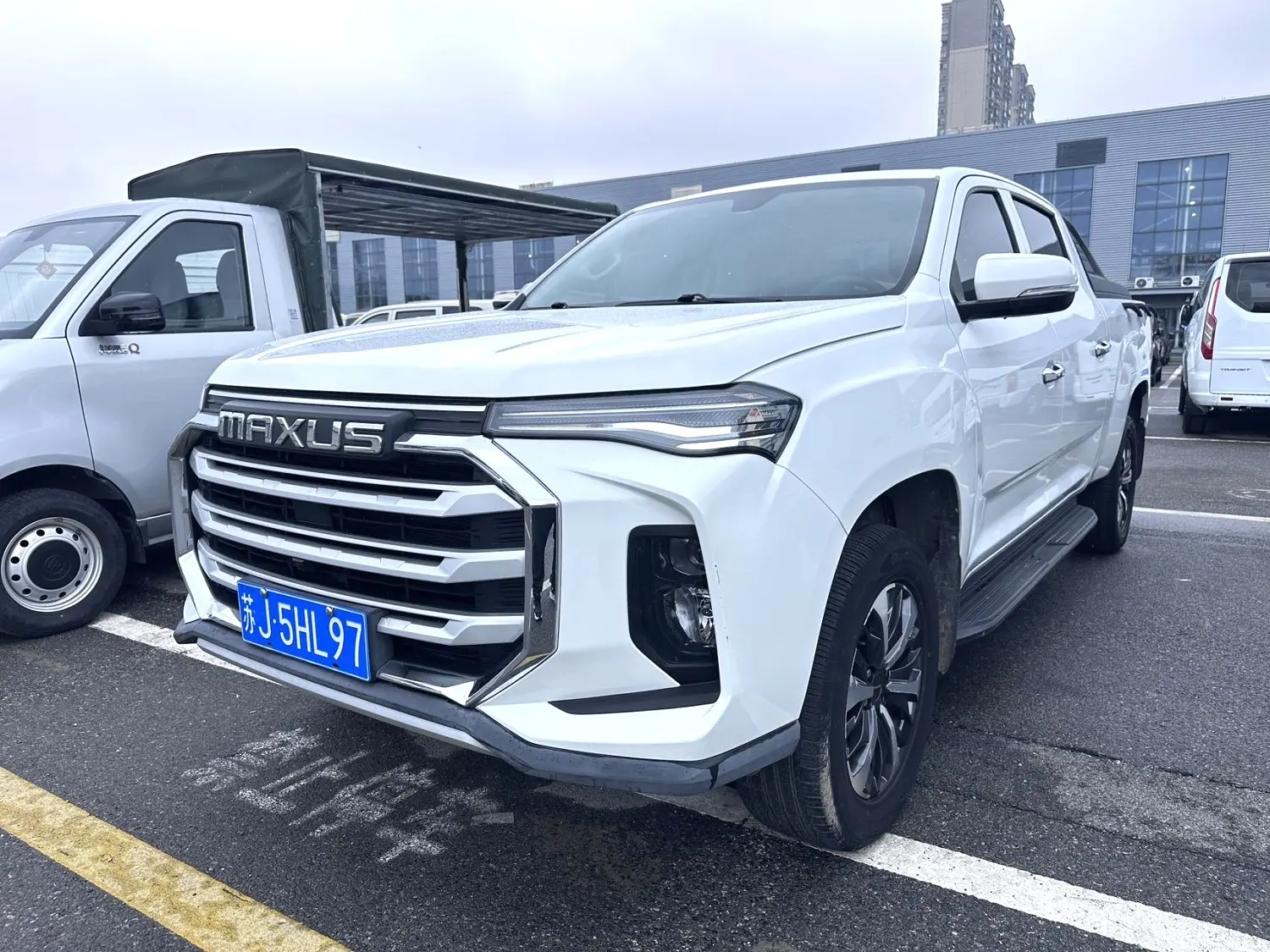 2021 Maxus T90 - Main View