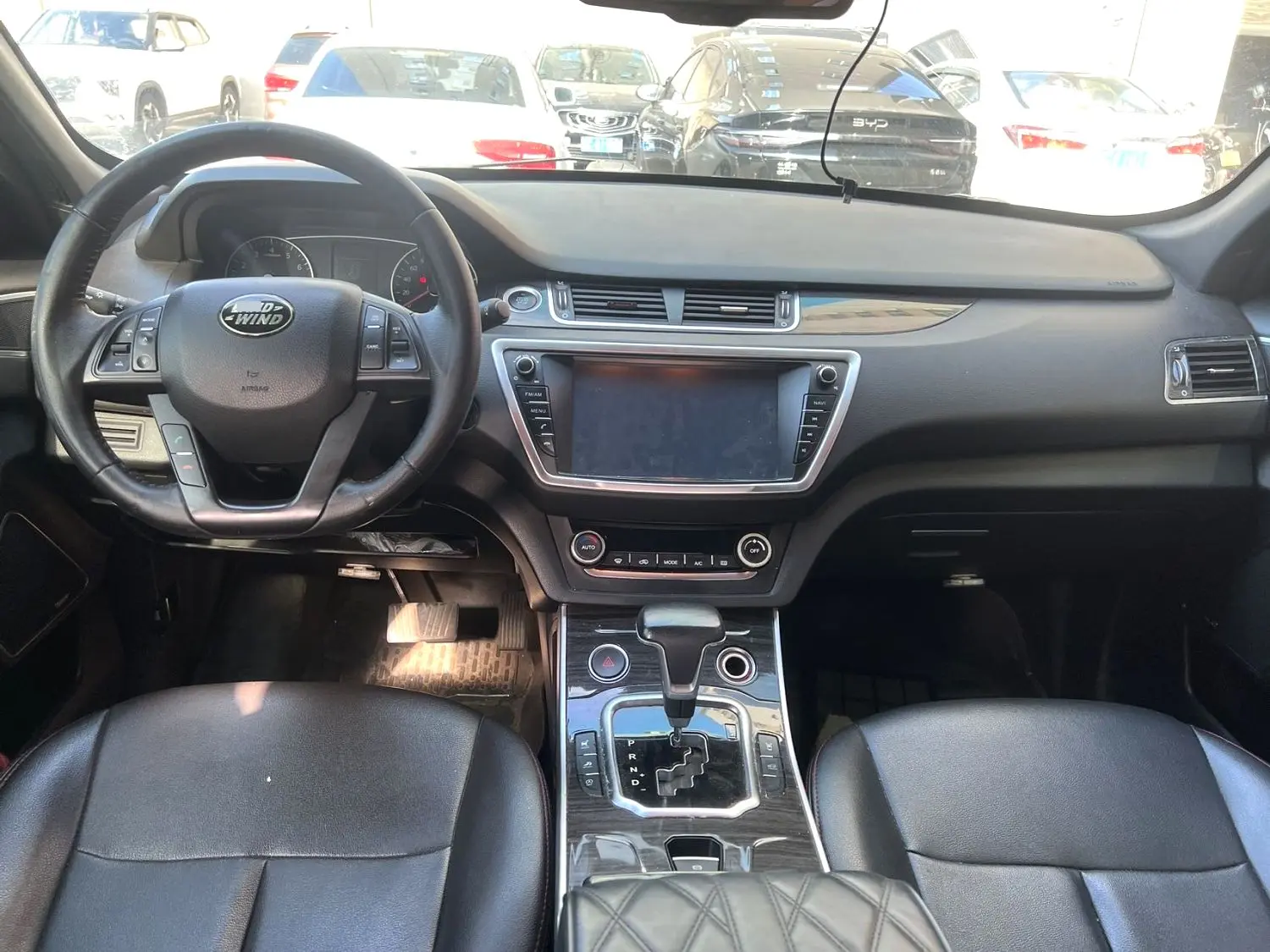 2018 Landwind X7 - Main View