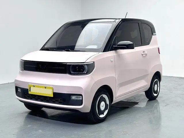2022 Wuling Hongguang MINI EV - Main View
