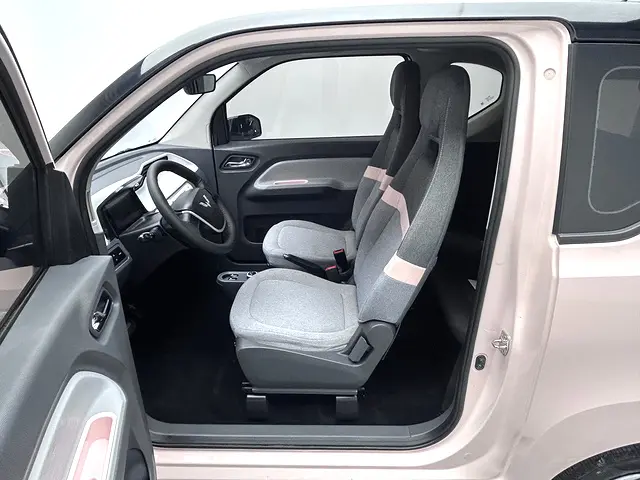 2022 Wuling Hongguang MINI EV - Main View