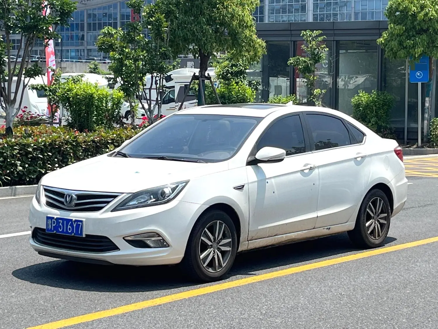 2016 Changan EADO - Main View