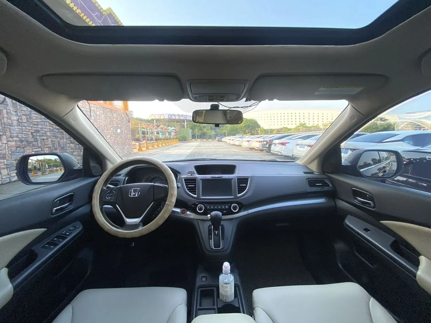 2015 Honda CR-V - Main View
