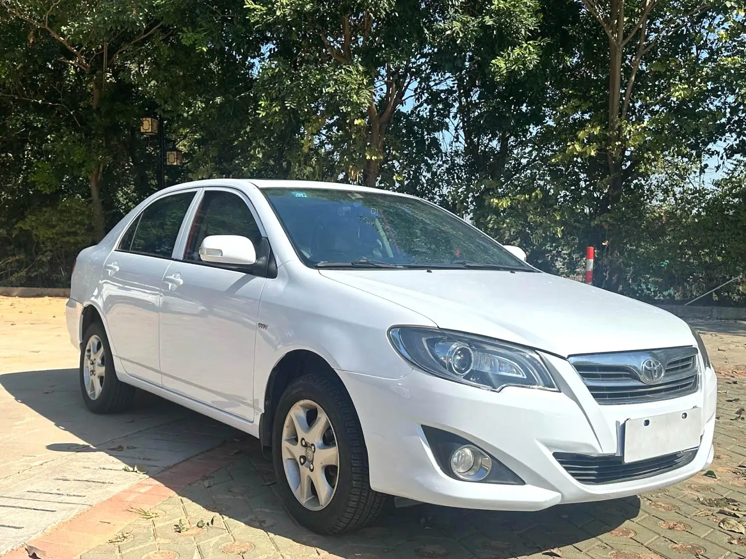 2015 Toyota Corolla EX - Main View