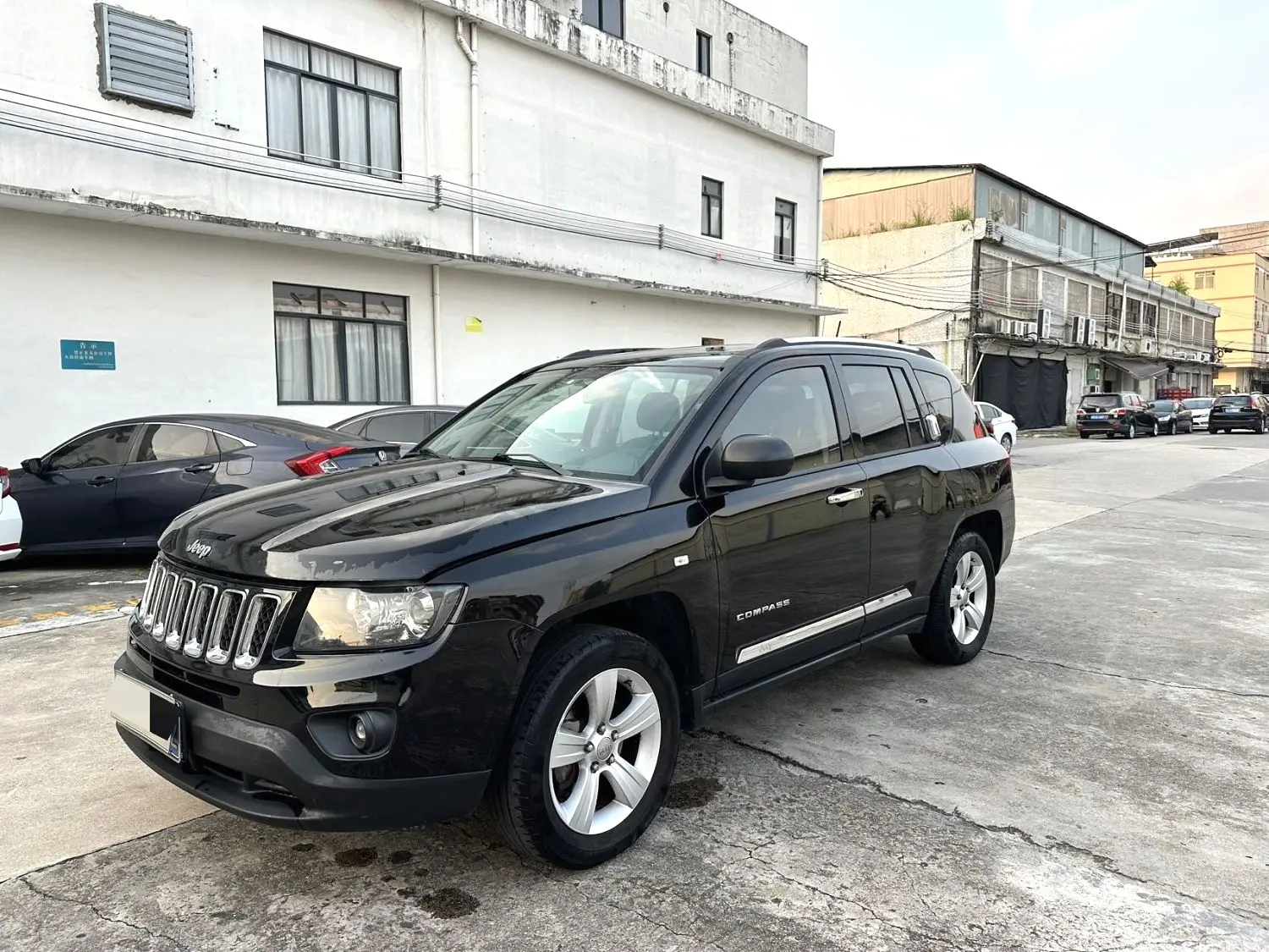 2013 Jeep Compass - Main View