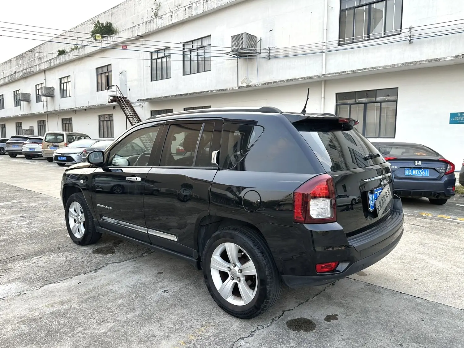 2013 Jeep Compass - Main View