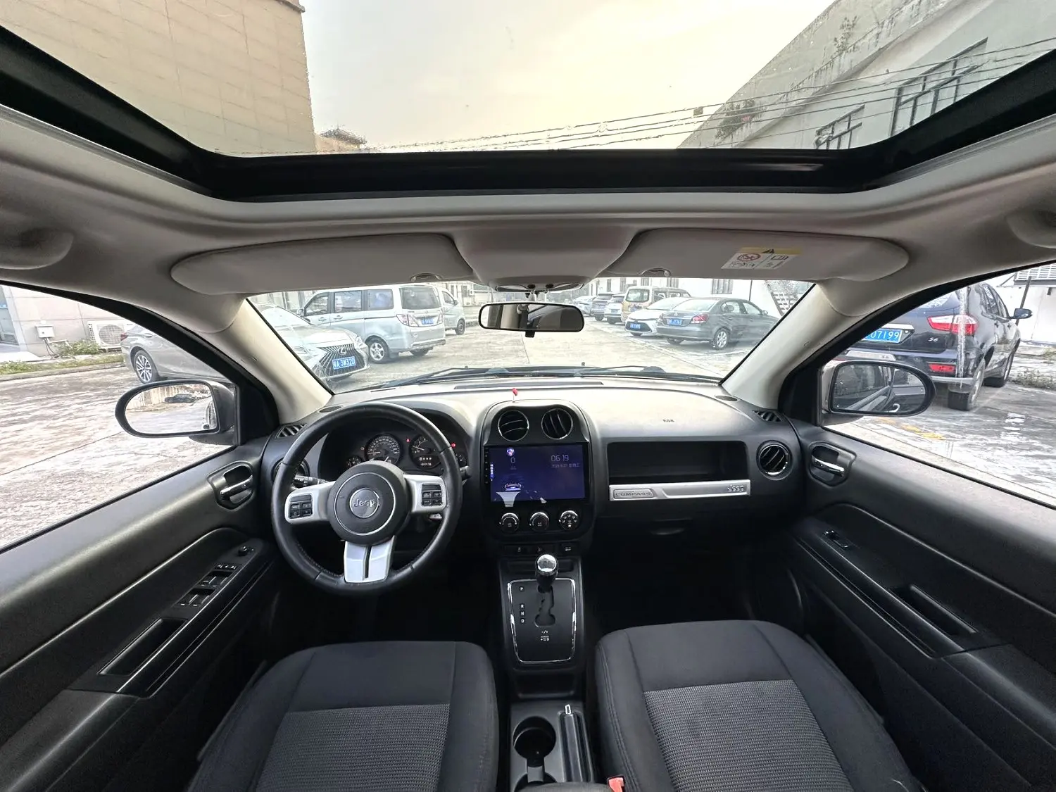 2013 Jeep Compass - Main View